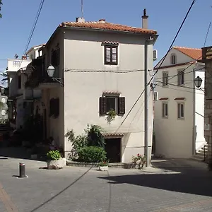  Appartamento Apartments Dobrinj